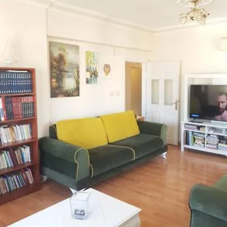 Beautiful Large Apartment Close To Famous Konyaalti Beach 아파트 안탈리아